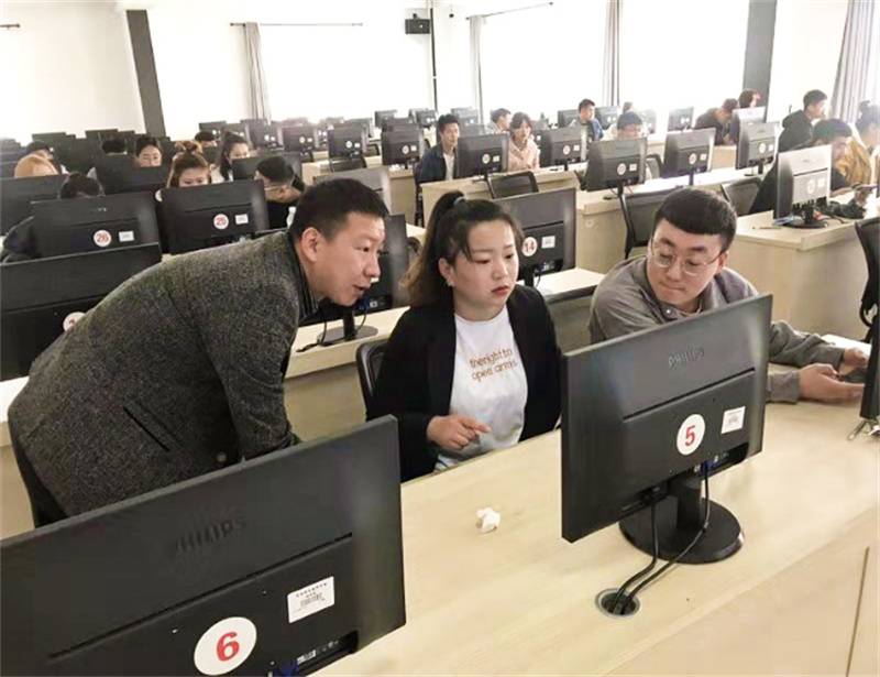 人人体育欧冠直播