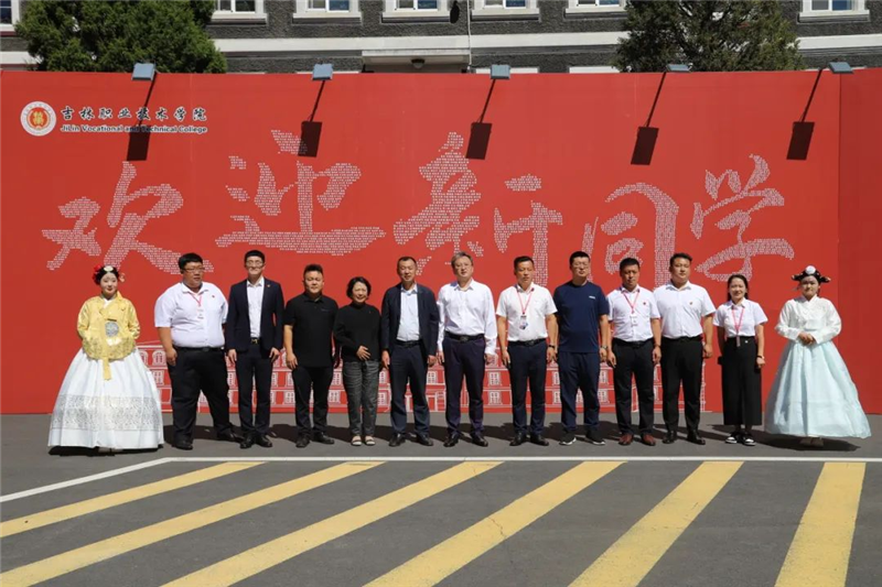 人人体育备用网址
